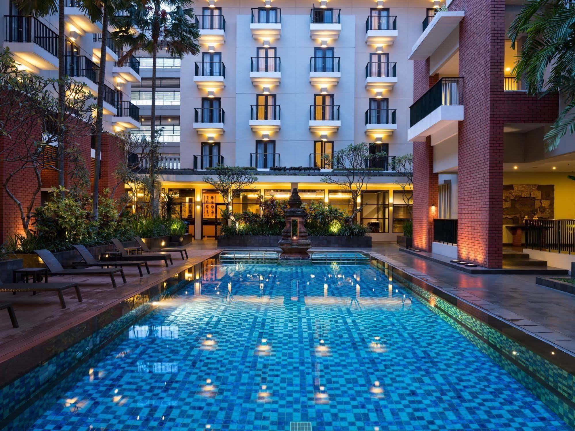 โรงแรมซานติก้าพรีเมียร์มาลัง มะลัง ภายนอก รูปภาพ