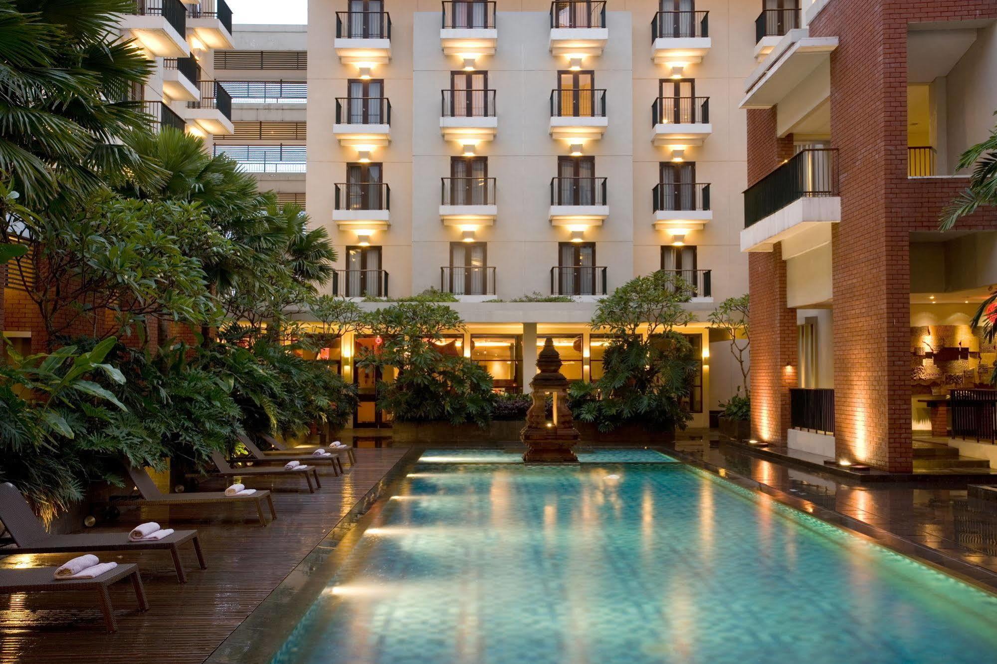 โรงแรมซานติก้าพรีเมียร์มาลัง มะลัง ภายนอก รูปภาพ